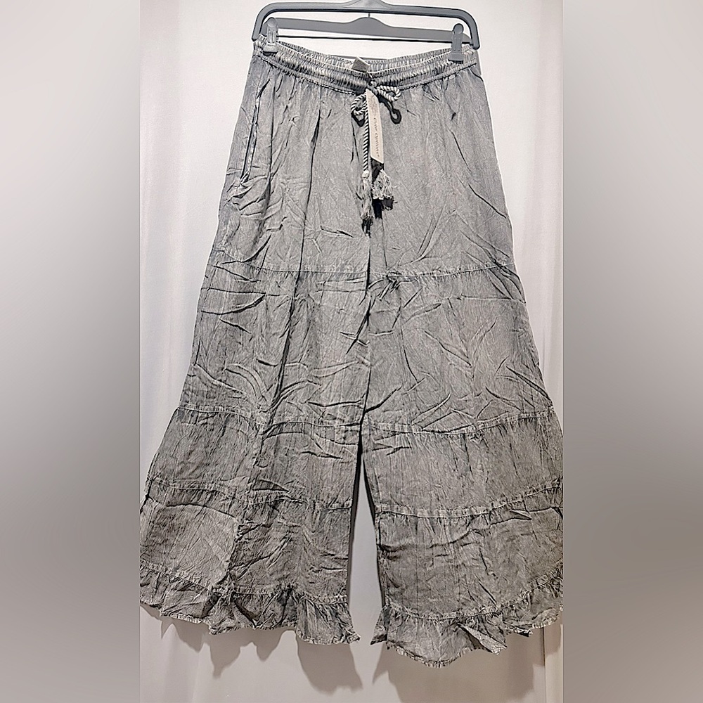 Light Gray Wide-Leg Tiered Pants with Drawstring Waist